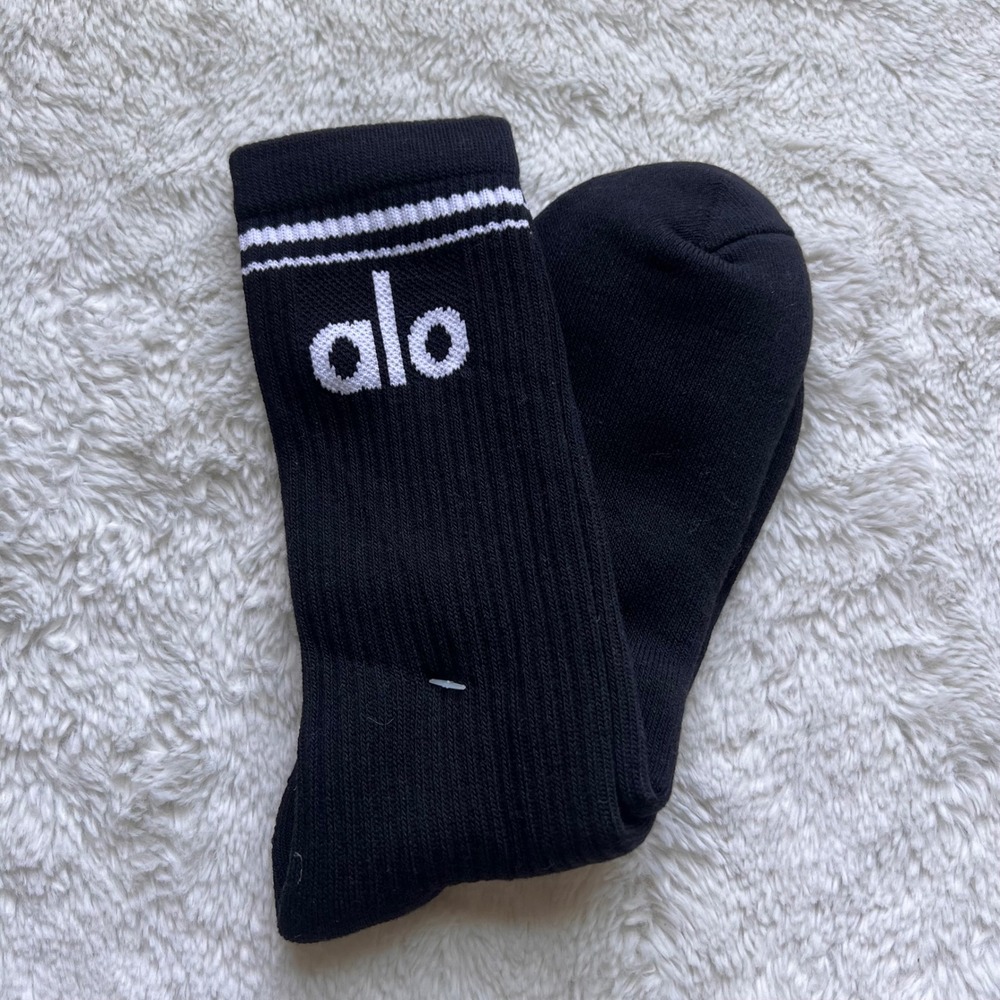 Alo Yoga Throwback Crew Socks Black White Striped Logo Activewear One Size Retro